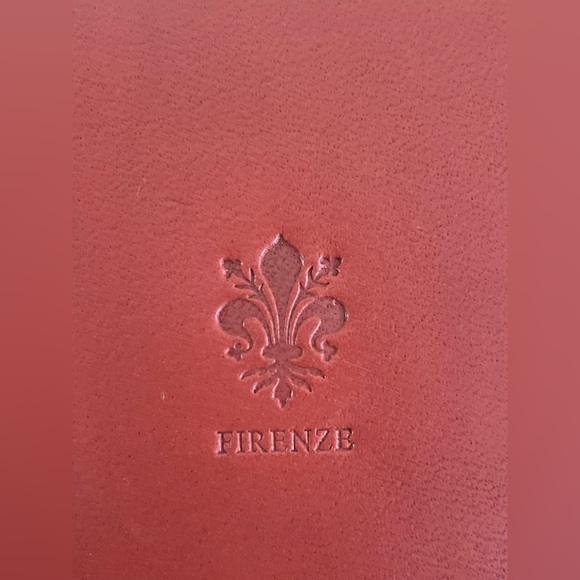 Red Firenze Genuine Leather Coin Purse - Picture 2 of 4